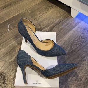 6 1/2 Jessica Simpson pumps